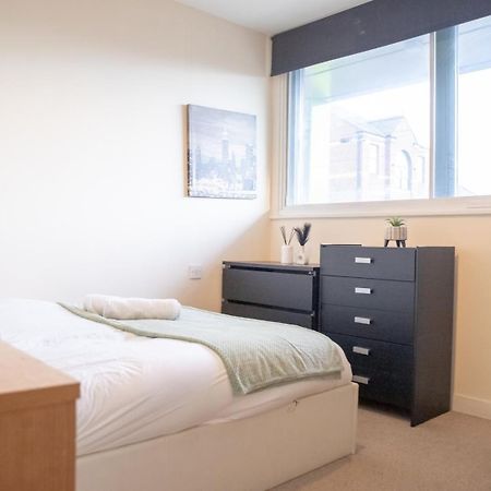 Leeds Vibrant 2 Bedroom Sleeps 4 المظهر الخارجي الصورة