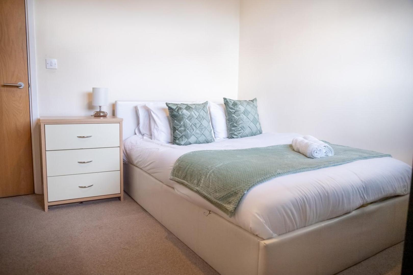 Leeds Vibrant 2 Bedroom Sleeps 4 المظهر الخارجي الصورة